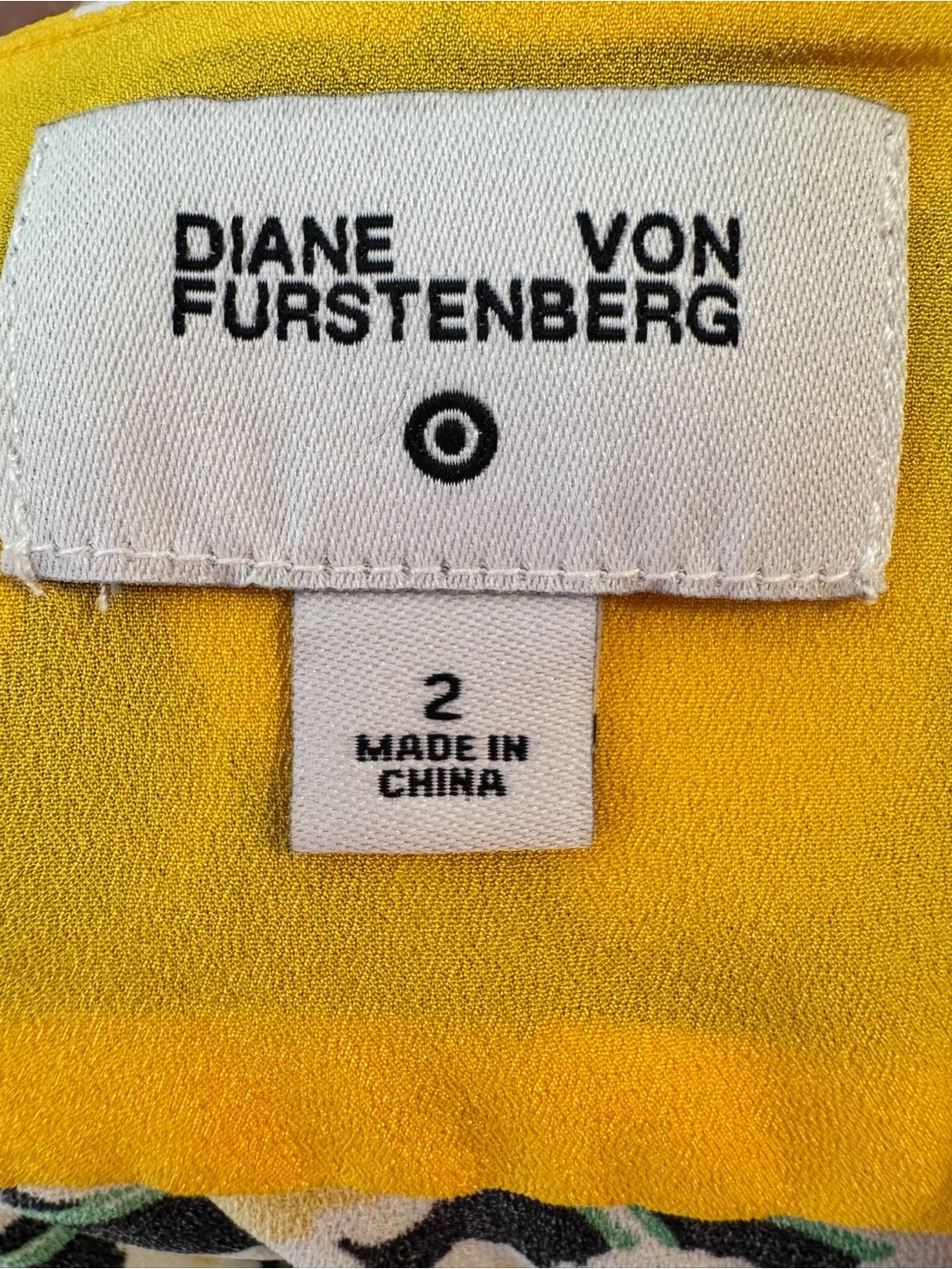 Diane Von Furstenberg Floral Sunburst Sleeveless Dress - Yellow Floral size 2 - Picture 6 of 6